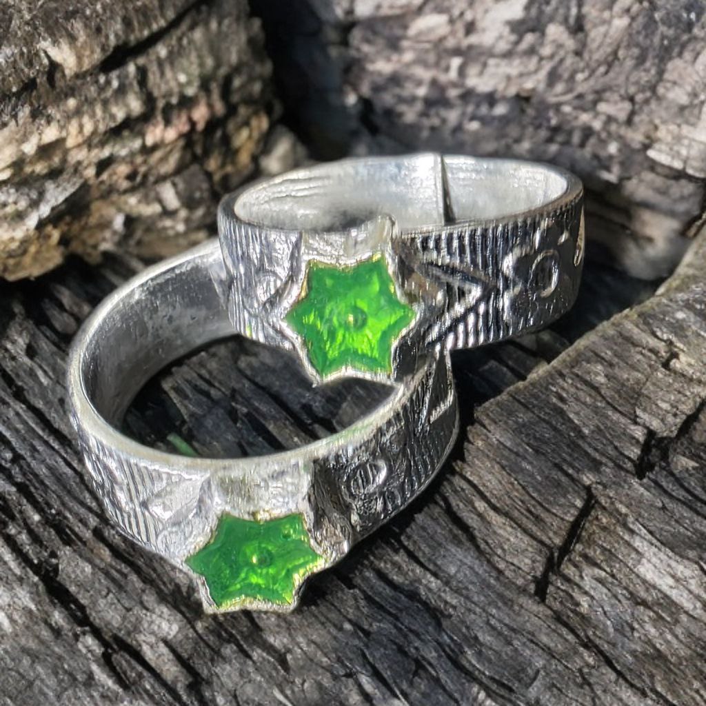 Traditional German Silver Toe Rings, green Star Design, Adjustable Size, Silver Colour, Set of 2