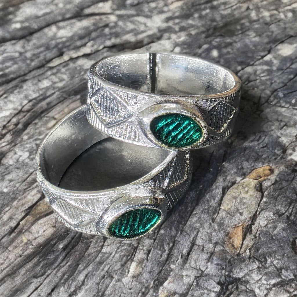 GERMANSILVERS Toe Rings with Greenblue oven Design, Traditional Indian Style, Adjustable Size, Set of 2