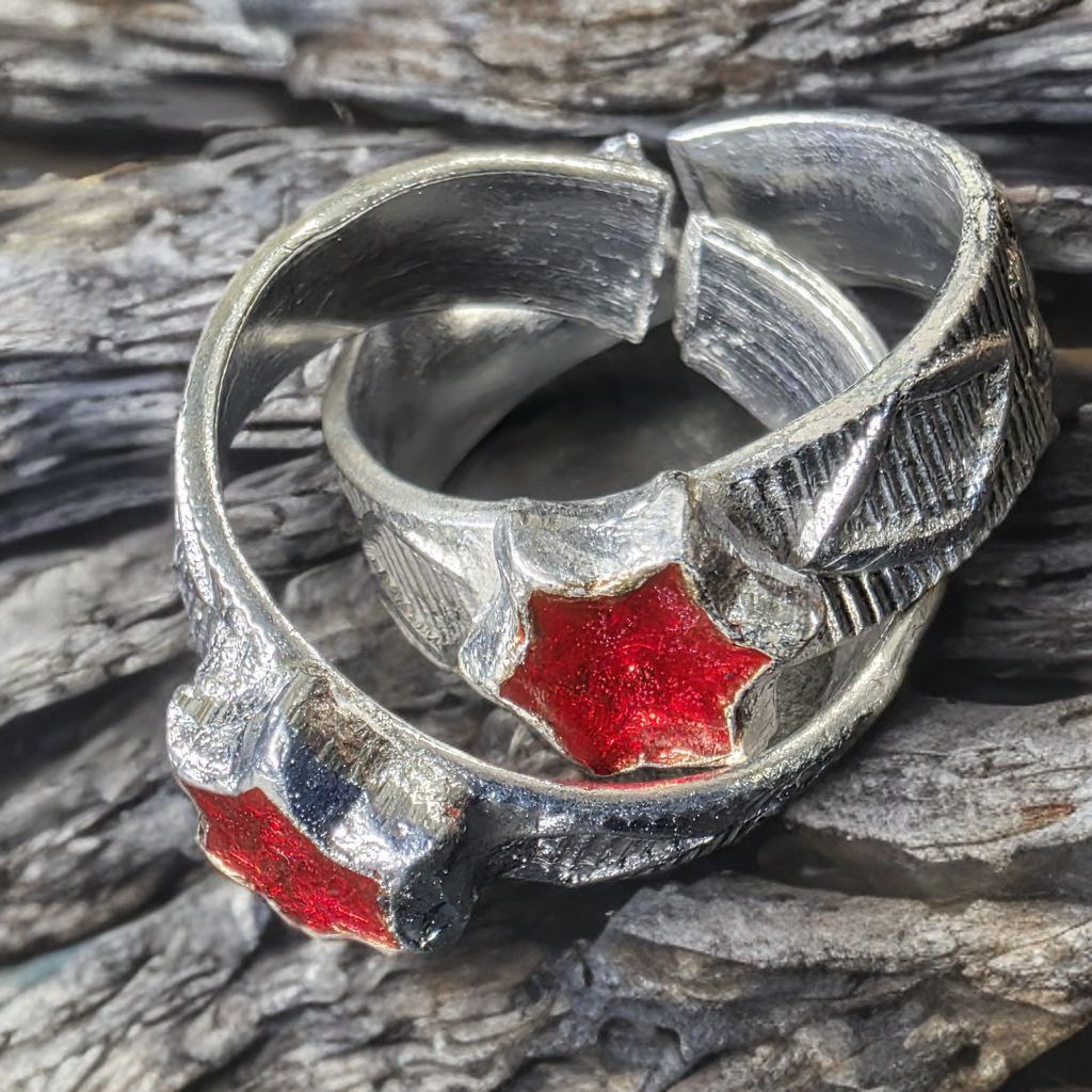 Traditional German Silver Toe Rings, red Star Design, Adjustable Size, Silver Colour, Set of 2