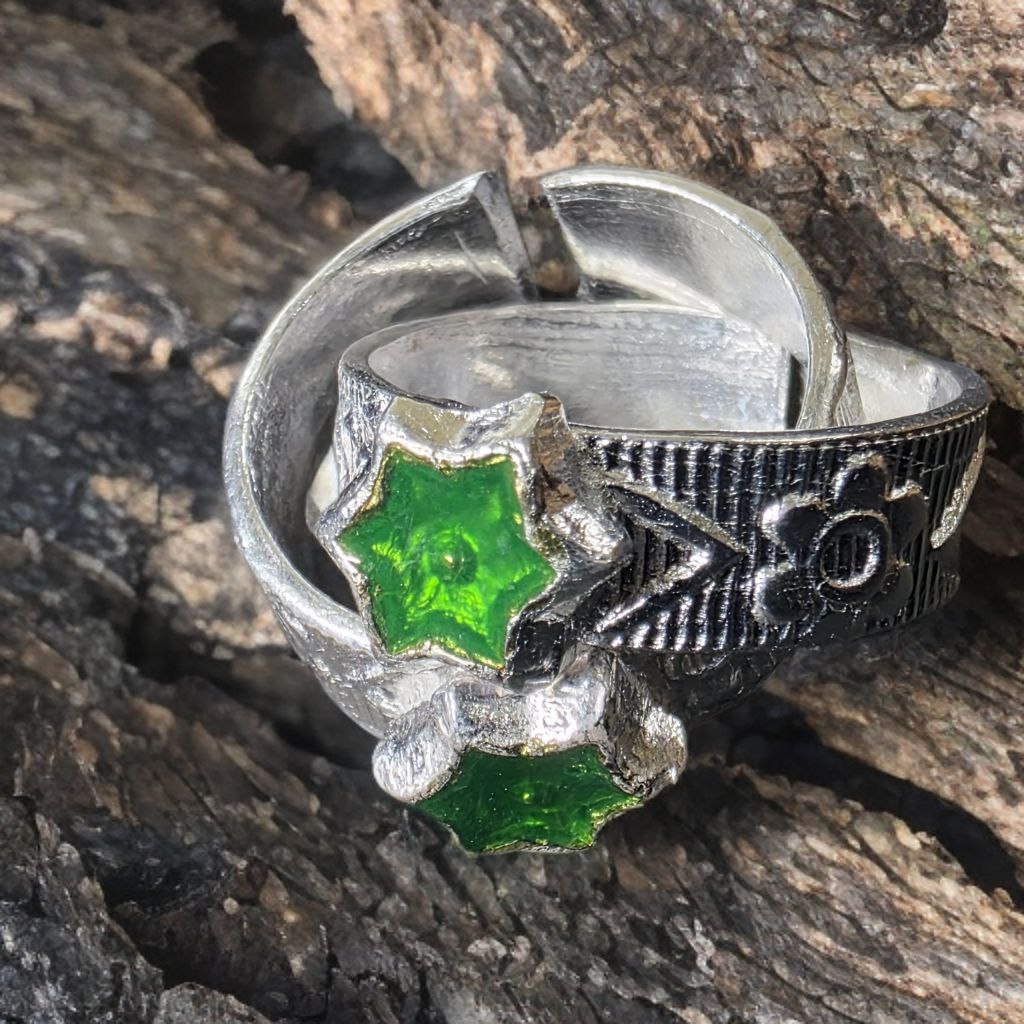 Traditional German Silver Toe Rings, green Star Design, Adjustable Size, Silver Colour, Set of 2