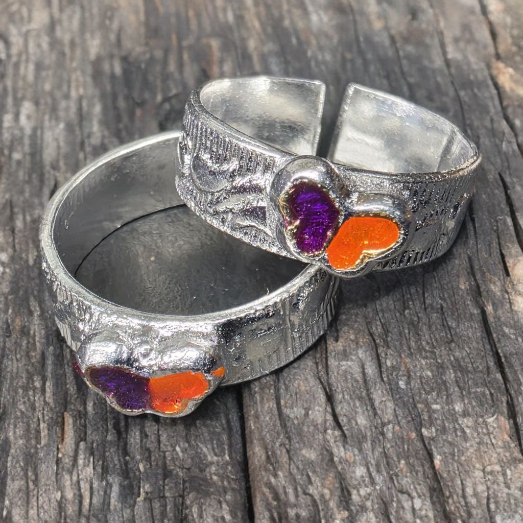 Handcrafted GERMANSILVERS Cuff Toe ring with Purple Amethyst and Orange Stone Accents, Textured Design