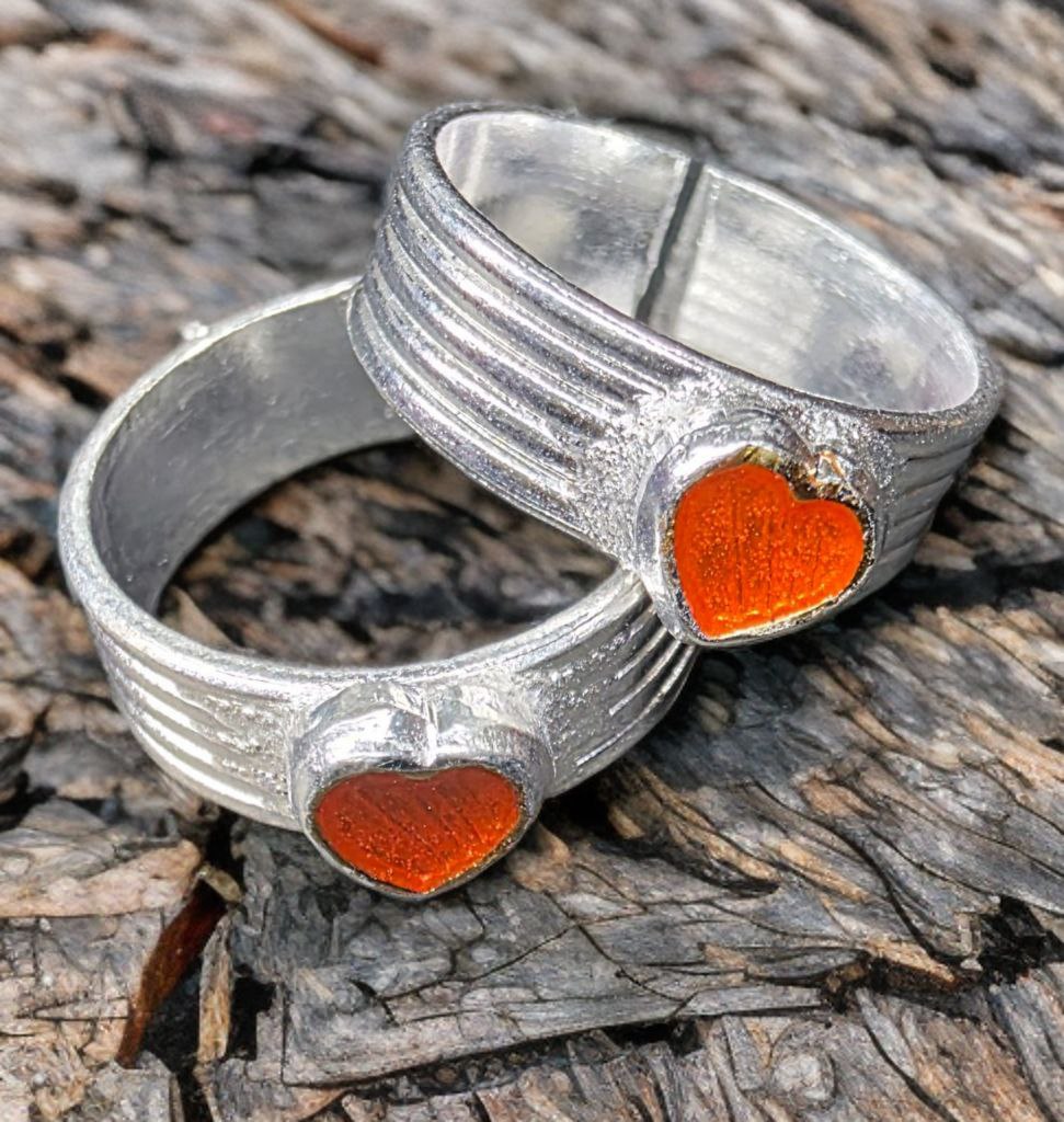 German Silver Heart Toe Ring, Orange Stone Accent, Adjustable Band, Contemporary Style, Set of 2, Silver