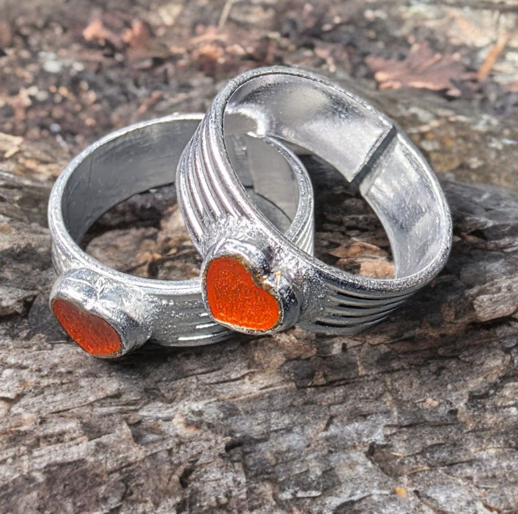 German Silver Heart Toe Ring, Orange Stone Accent, Adjustable Band, Contemporary Style, Set of 2, Silver