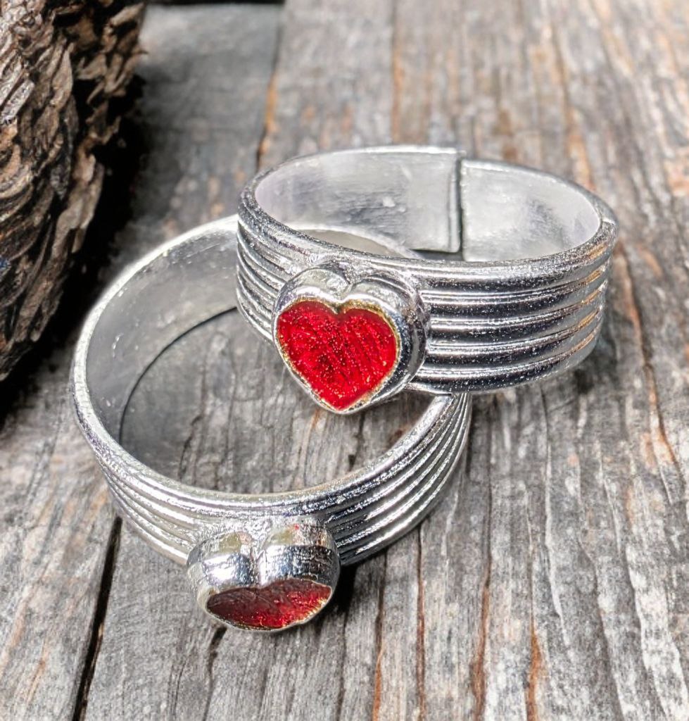 German Silver Toe Ring with Heart Design, Adjustable Band with red Stone Accents, Contemporary Style, Silver