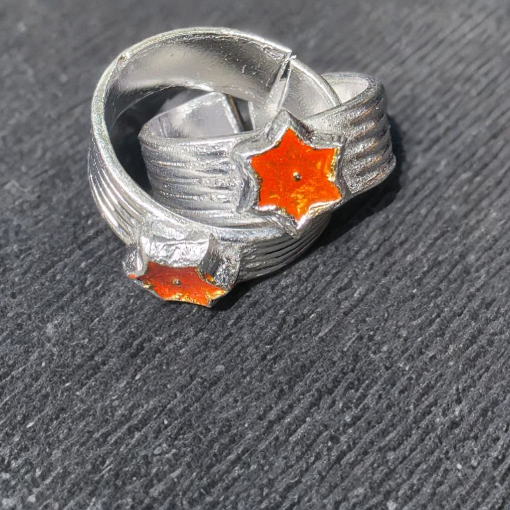 German Silver Adjustable Ring with orange Crystal Star Design, Textured Band, Contemporary Style