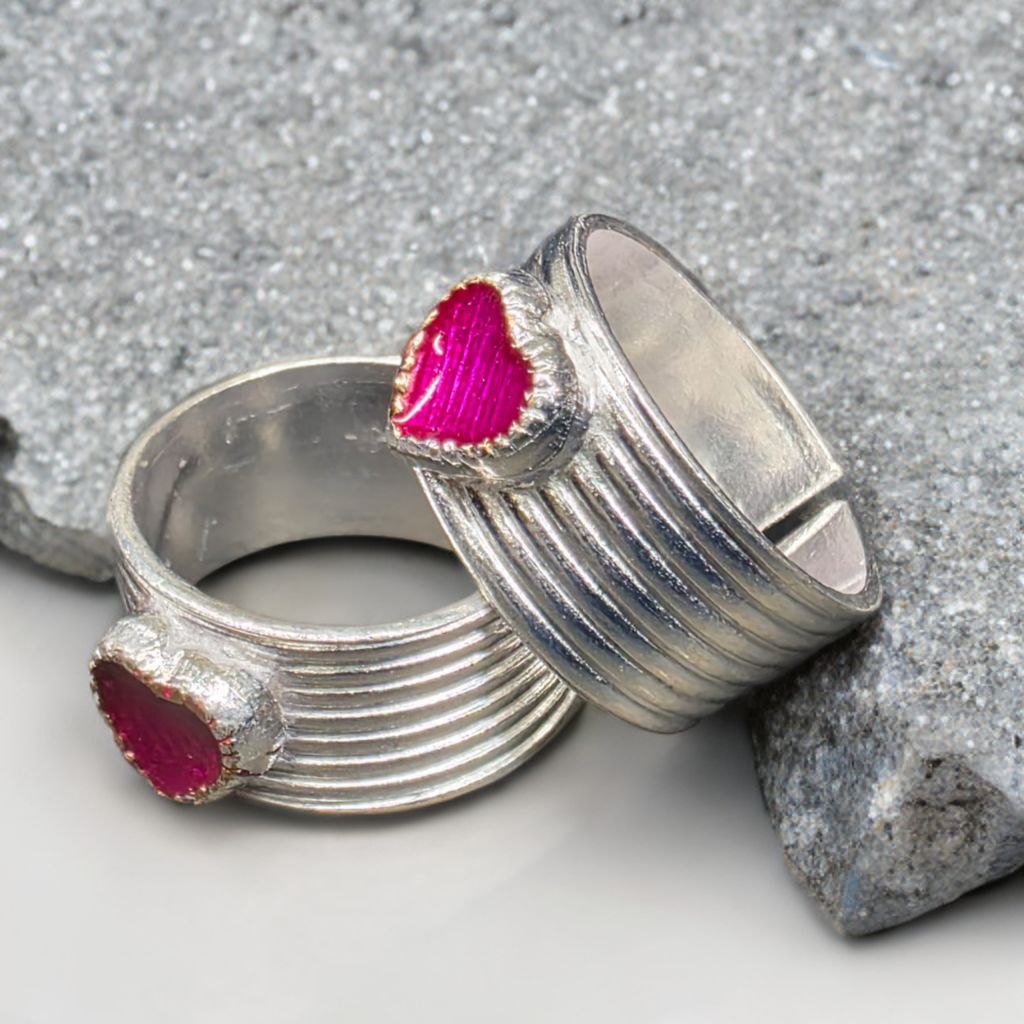 German Silver Toe Rings Set, Purple Enamel Heart Design, Adjustable Size, Pack of 2, Silver