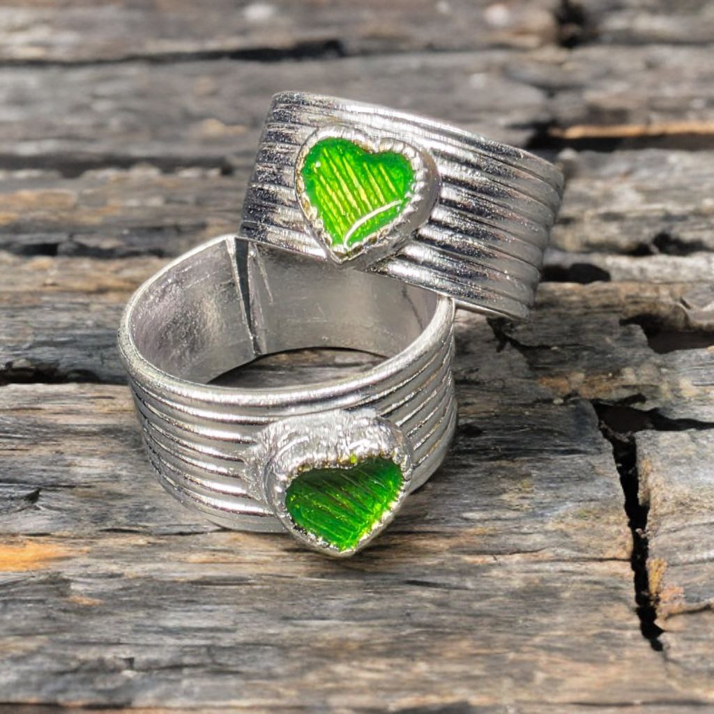 GERMANSILVERS Adjustable Toe Rings Set, Heart Shape Green Enamel Design, German Silver Band, Pack of 2