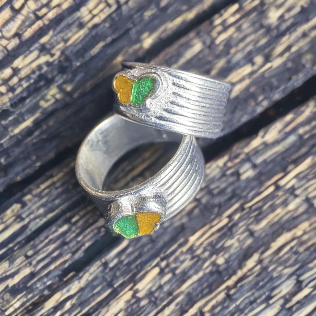 GERMANSILVERS Butterfly Toe Ring, Adjustable Size, Green and Yellow Enamel Design, Contemporary Style