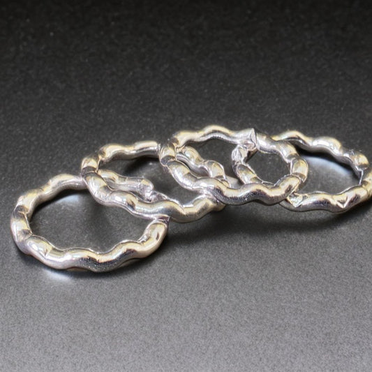 Handcarfted bended Toe Ring, GERMANSILVERS Plated, plain, Adjustable Size, Vintage Style