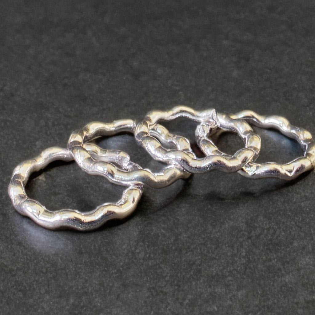 Handcarfted bended Toe Ring, GERMANSILVERS Plated, plain, Adjustable Size, Vintage Style