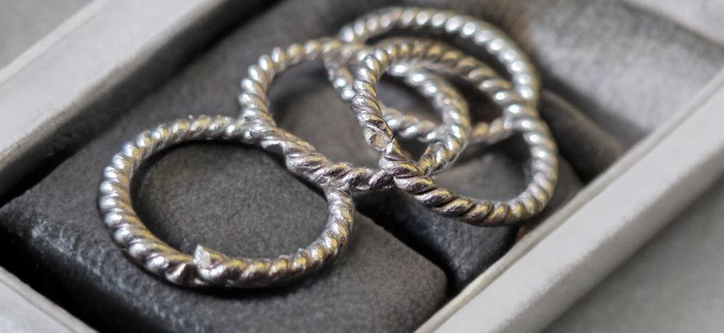 spiral plain Toe Ring, GERMANSILVERS,plain silver plated Enamel, Adjustable Size, Contemporary Style