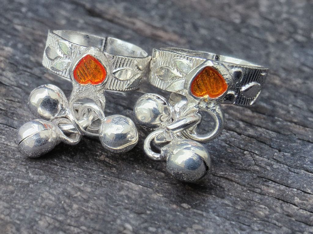 GERMANSILVERS Toe Ring with ORANGE Enamel Hearts, Silver Bell Charms, Traditional Design
