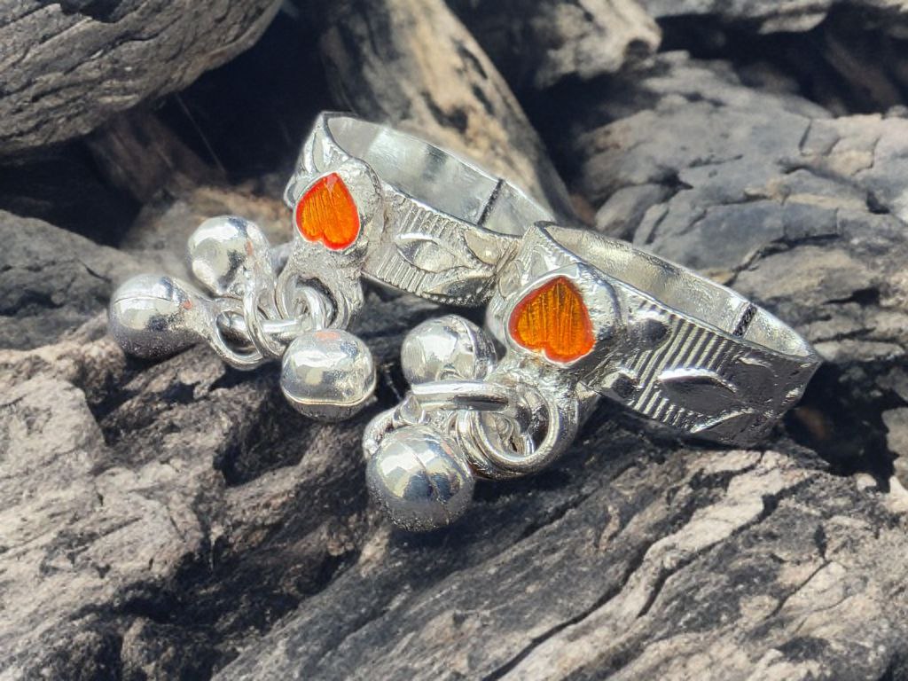 GERMANSILVERS Toe Ring with ORANGE Enamel Hearts, Silver Bell Charms, Traditional Design